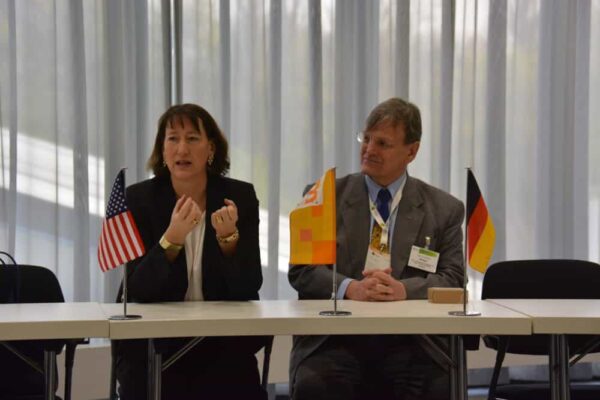 Hildegard Mueller, Chairwoman of BDEW (German Association of Energy and Water Industry), Fraunhofer ISE President Prof. Dr. Eicke Weber